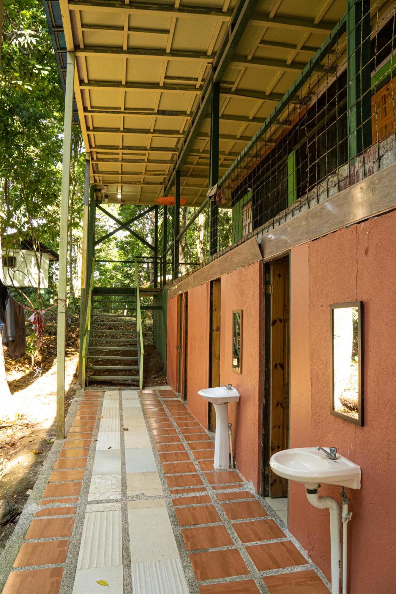 Corcovado Adventures Hostel Drake Bay Luaran gambar